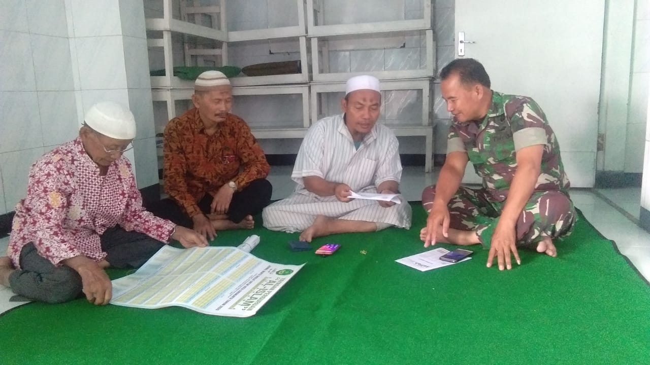 Danramil 04 Jebres Dapat Sambutan Hangat Dari Takmir Masjid 03